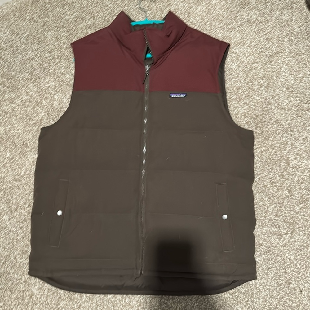 Patagonia reversible winter vest large men’s